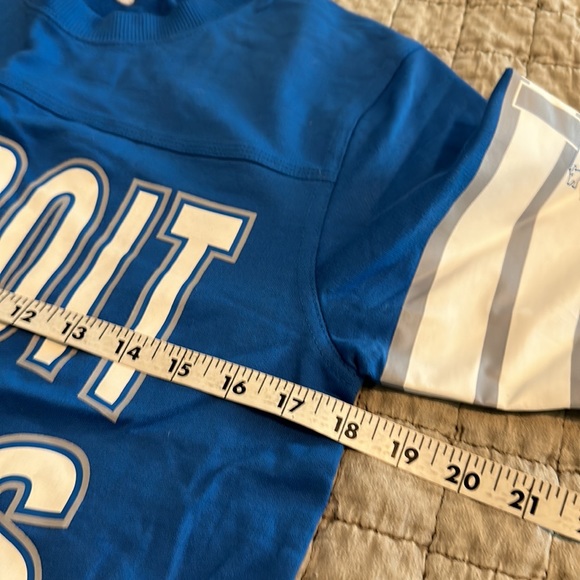 Nike Detroit Lions shirt small. - Picture 6 of 6